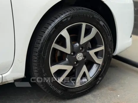 VERSA SL 1.6 16V FlexStart 4p Aut.