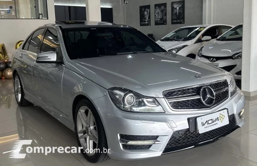 Mercedes-Benz C 250 1.8 CGI Sport Turbo 16V 4 portas