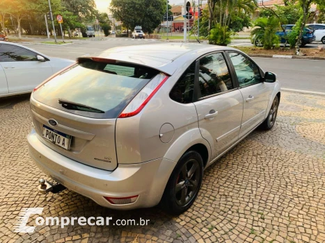 Focus 2.0 16V/SE/SE Plus Flex 5p Aut.