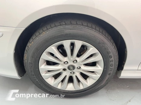 AZERA GLS 3.3 V6 24V 4p Aut.