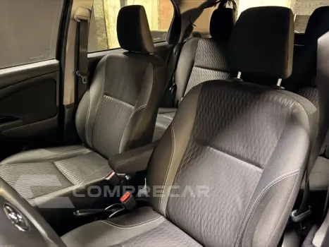 ETIOS 1.5 X PLUS 16V FLEX 4P AUTOMÁTICO