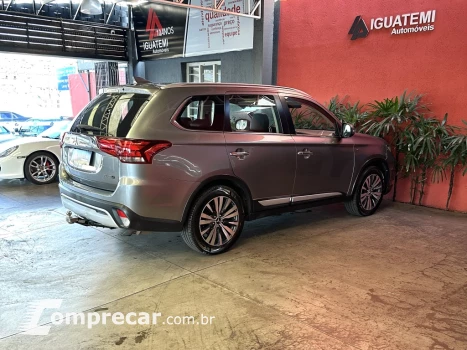 OUTLANDER 3.0 MIVEC V6 GASOLINA HPE-S AWD AUTOMÁTICO