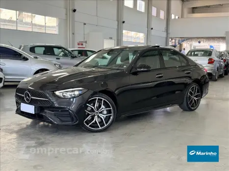 Mercedes-Benz C 300 2.0 EQ BOOST HÍBRIDO AMG LINE 9G-TRONIC 4 portas