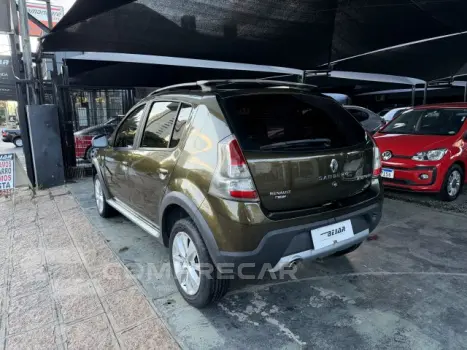 SANDERO - 1.6 STEPWAY 8V 4P MANUAL