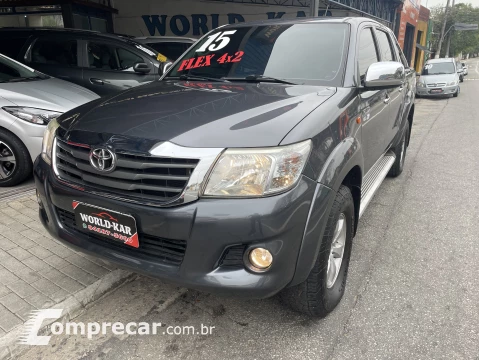 Toyota HILUX 2.7 SR 4X2 CD 16V 4 portas