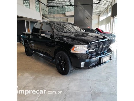 CLASSIC 5.7 V8 GASOLINA LARAMIE NIGHT EDITION CD 4X4 AUTOMÁT