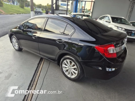 Civic Sed. LXL/LXL SE 1.8 Flex 16V Mec.