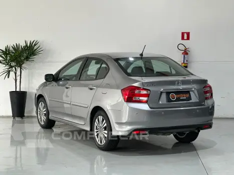 CITY 1.5 LX Sedan 16V