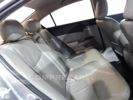 CIVIC - 1.8 LXS 16V 4P AUTOMÁTICO