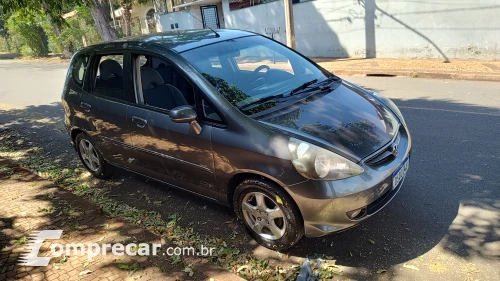 Honda FIT 1.4 LX 8V 4 portas