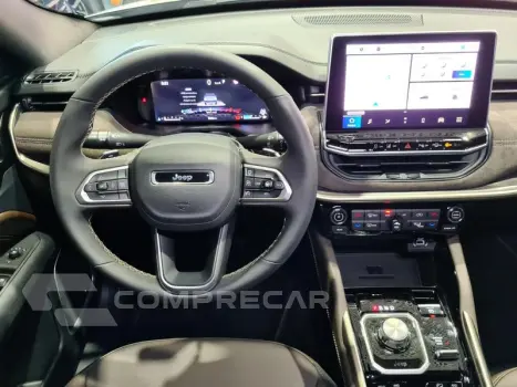 Commander Overl. 2.2 TD 4x4 Diesel Aut.