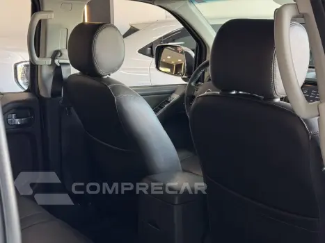 Frontier 2.5 SL 4X4 TURBO DIESEL CABINE DUPLA AUTOMÁTICO