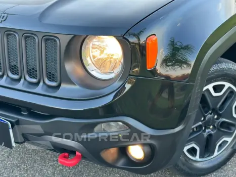 RENEGADE 2.0 16V TURBO DIESEL TRAILHAWK 4P 4X4 AUTOMÁTICO