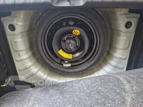 Onix Hatch 1.0 12V 4P FLEX LT