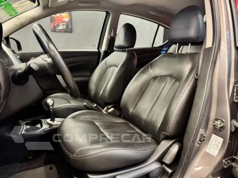Versa 1.6 16V Flexstart Sl 4P Xtronic