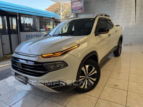 Fiat TORO 2.0 16V Turbo Volcano 4WD AT9 4 portas