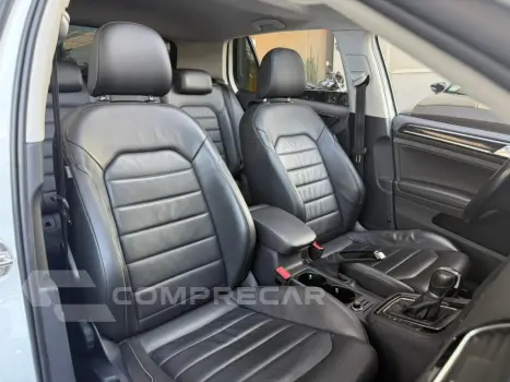 GOLF 1.4 TSI HIGHLINE 16V TOTAL FLEX 4P TIPTRONIC