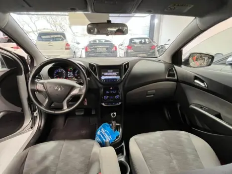 HB20S - 1.6 PREMIUM 16V 4P AUTOMÁTICO