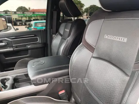 2500 6.7 I6 Turbo Laramie Night Edition CD 4X4