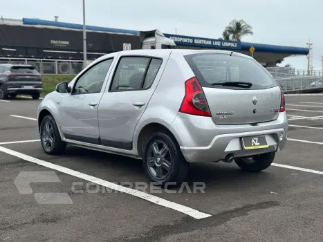 Sandero 1.6 4P VIBE