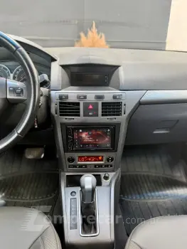 VECTRA 2.0 MPFI Elite 8V