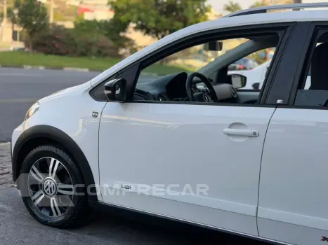 up! Xtreme 1.0 TSI Total Flex 12V 5p