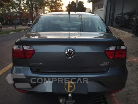 Voyage 1.6 4P FLEX AUTOMÁTICO