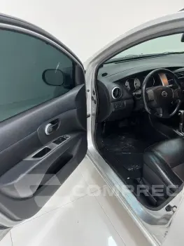LIVINA 1.8 SL 16V