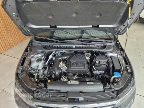 VIRTUS 1.0 200 TSI Highline