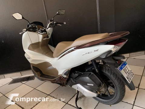 PCX DLX 150