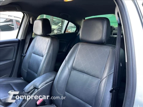 FLUENCE 2.0 Dynamique 16V