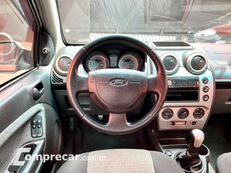 FIESTA 1.6 MPI Sedan 8V