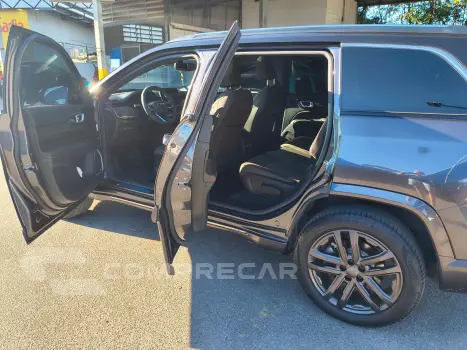COMMANDER 2.2 Turbo Overland