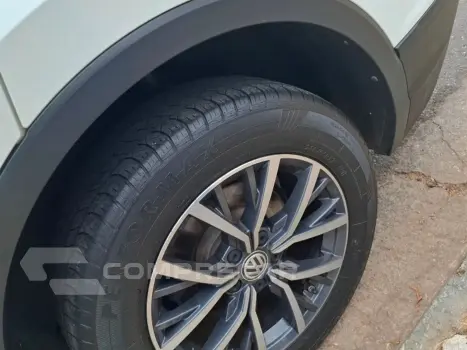 Tiguan 1.4 250 Tsi Total Flex Allspace Tiptronic