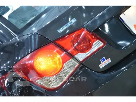 CRUZE SEDAN - 1.8 LT 16V 4P MANUAL