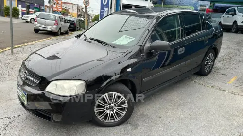 ASTRA 1.8 MPFI Sedan Comfort 8V