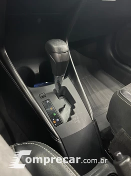 YARIS 1.5 16V Sedan XS Connect