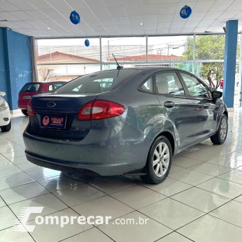 FIESTA 1.0 MPI First Sedan 8V
