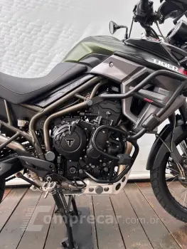 TRIUMPH TIGER 800 XCA