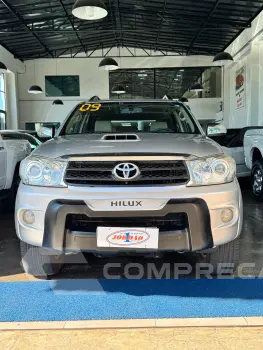 Hilux SW4 SRV D4-D 4x4 3.0 TDI Dies. Aut