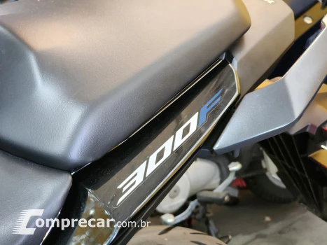 CB CB 300F Twister Flex