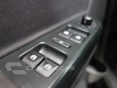 FOX - 1.0 MI 8V 4P MANUAL