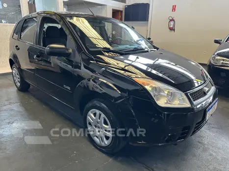 FIESTA 1.6 MPI Class Hatch 8V