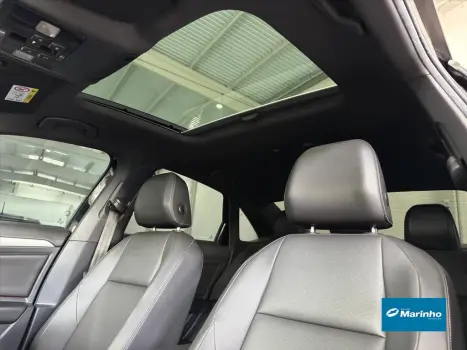 JETTA 1.4 250 TSI TOTAL FLEX R-LINE TIPTRONIC