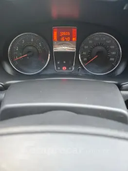 CLIO 1.0 Expression 16V