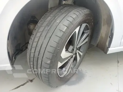 VIRTUS 1.0 12V 200 TSI COMFORTLINE FLEX AUTOMÁTICO