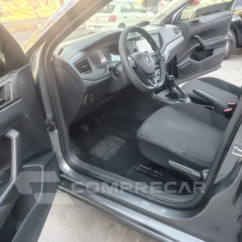 Volkswagen Polo 1.6 MSI Flex 5P