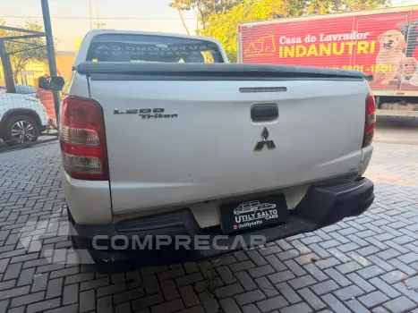 L200 TRITON 2.4 16V TURBO DIESEL GL CD 4X4 MANUAL