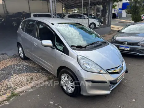 Fit LX 1.4/ 1.4 Flex 8V/16V 5p Aut.