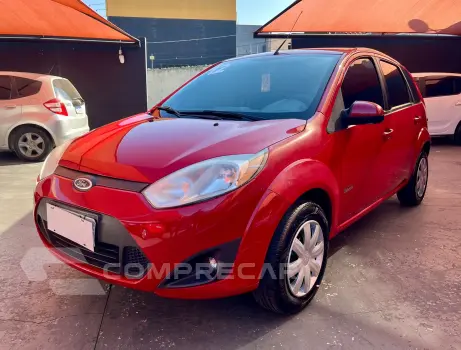 FORD FIESTA 1.0 MPI 8V 4 portas